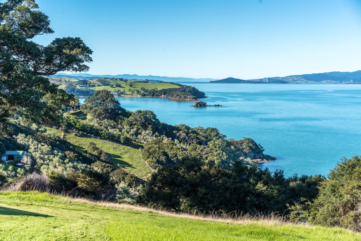 188 Te Whau Drive, Waiheke Island, Waiheke Island - Carousel 1