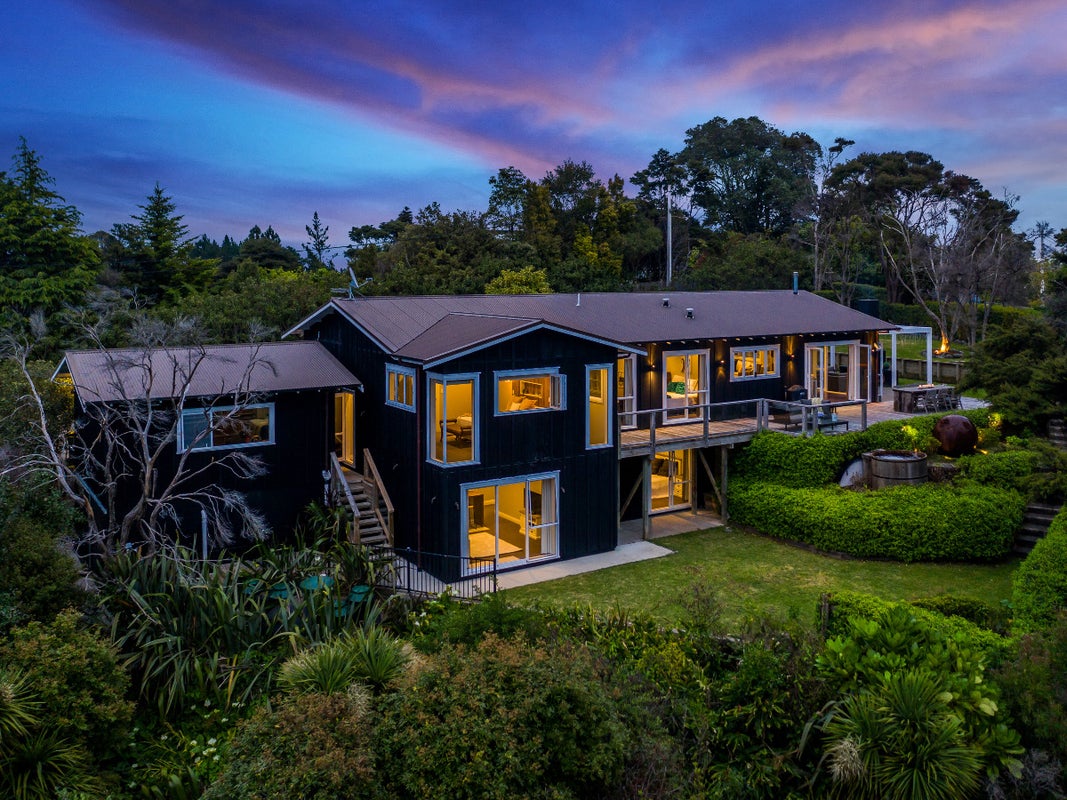 373 Paremoremo Road, Paremoremo, Auckland - Carousel 1