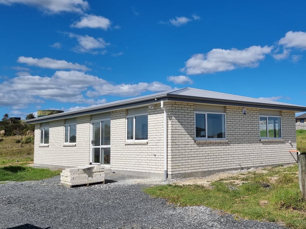 25 Te Puea Avenue, Meremere - Carousel 1