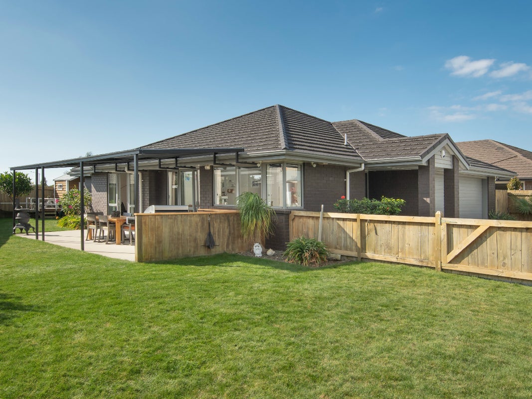 133 Doncaster Drive, Papamoa Beach, Papamoa - Carousel 1