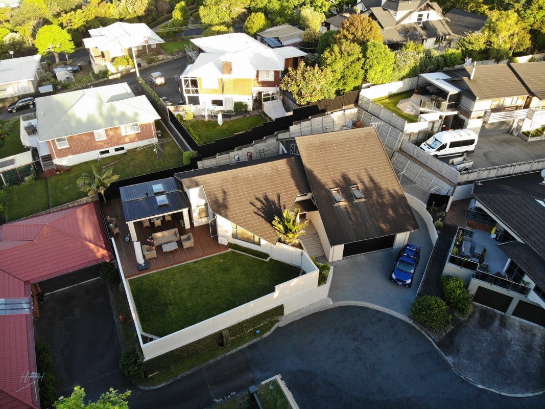 7A Rimu Street, Strandon, New Plymouth - Carousel 1