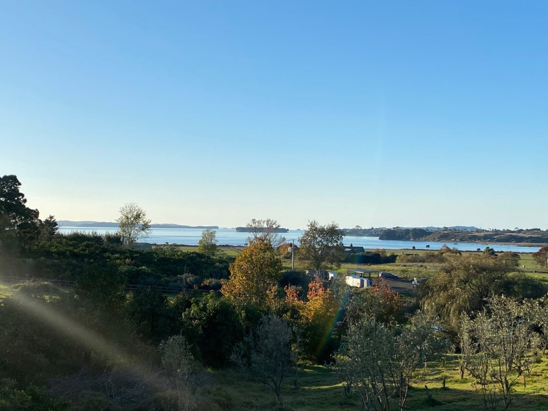 32 Porterfield Road, Howick - Carousel 1