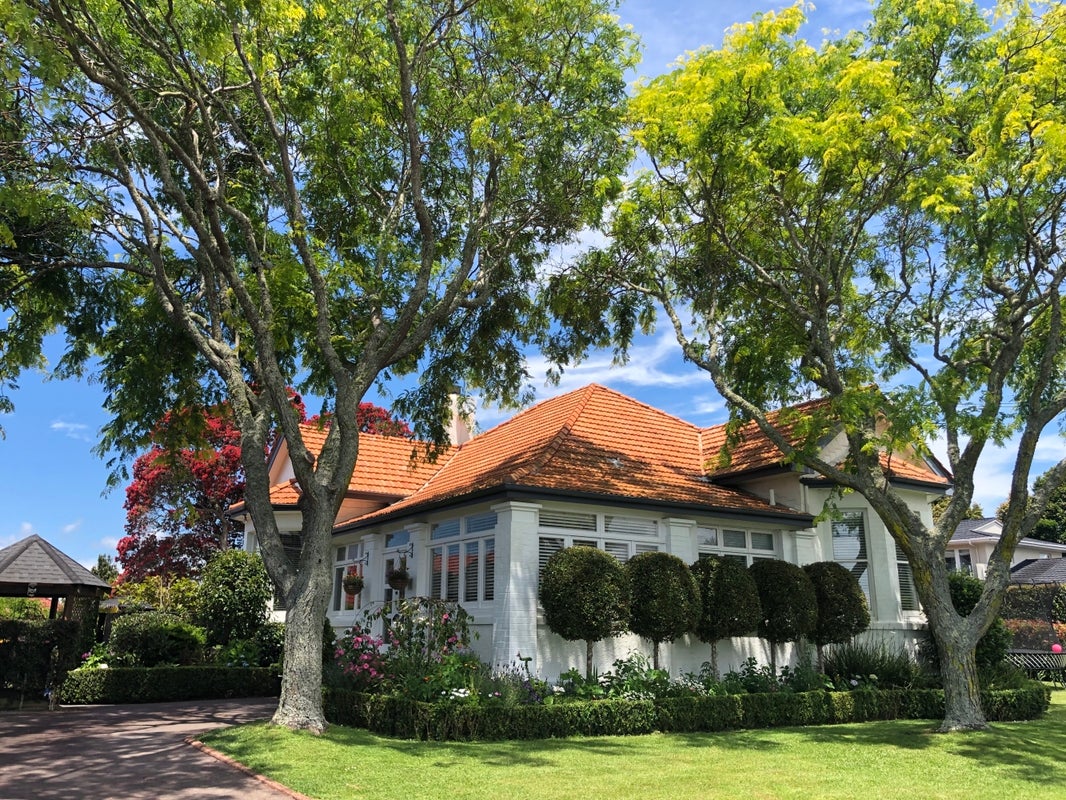 99 Bleakhouse Road, Howick, Auckland - Carousel 1