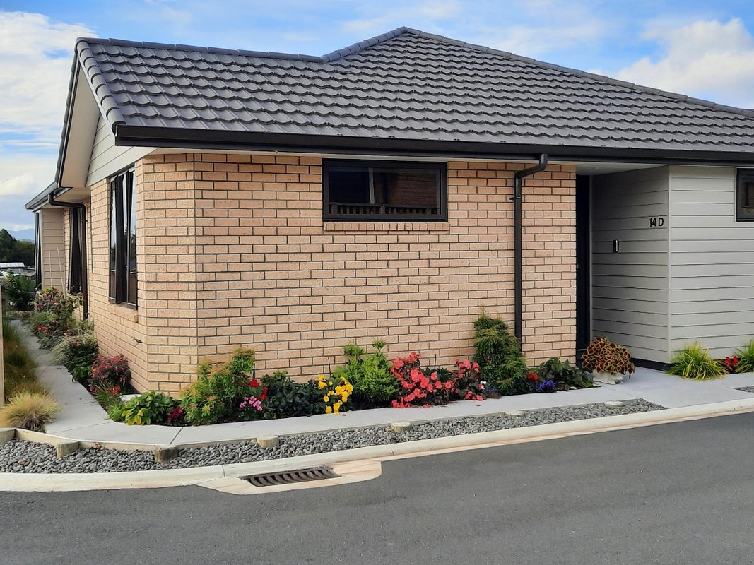 14D Black Rock Way, Paeroa, Paeroa - Carousel 1