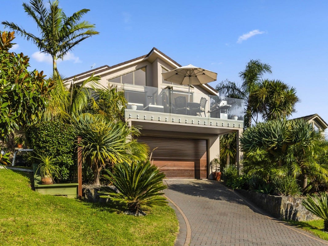 38C Ngake Street, Orakei, Auckland - Carousel 1