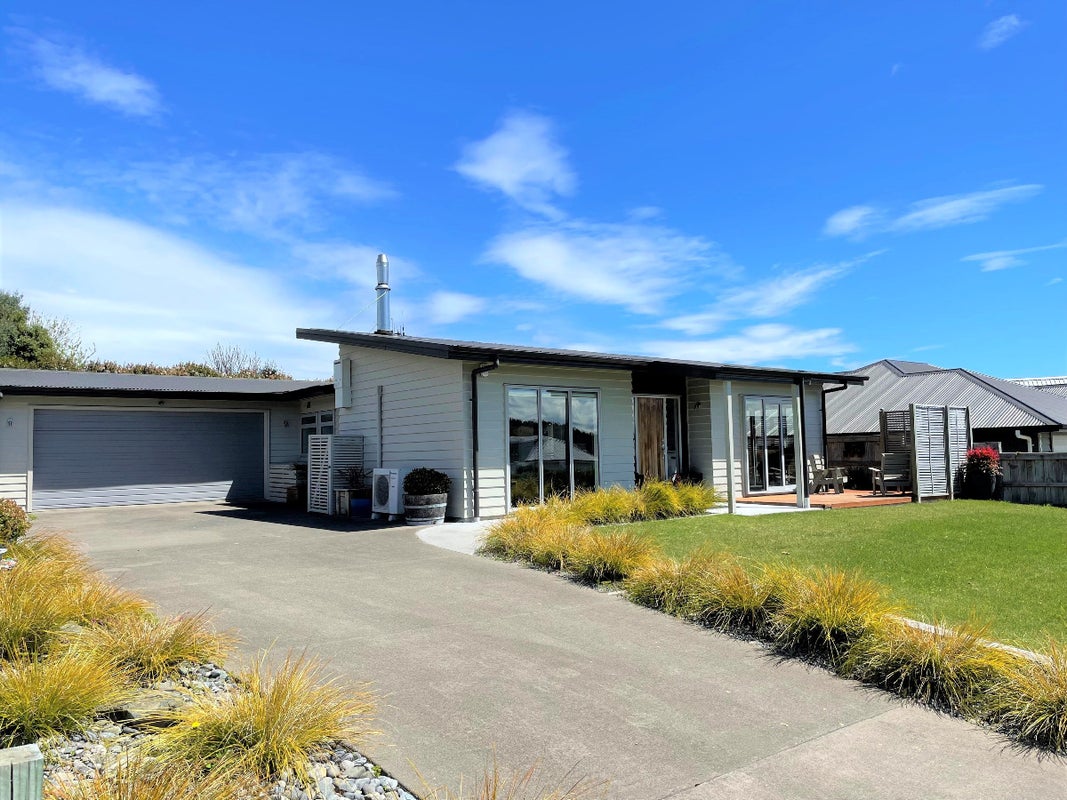 25 Victoria Street, Richmond Heights, Taupo - Carousel 1