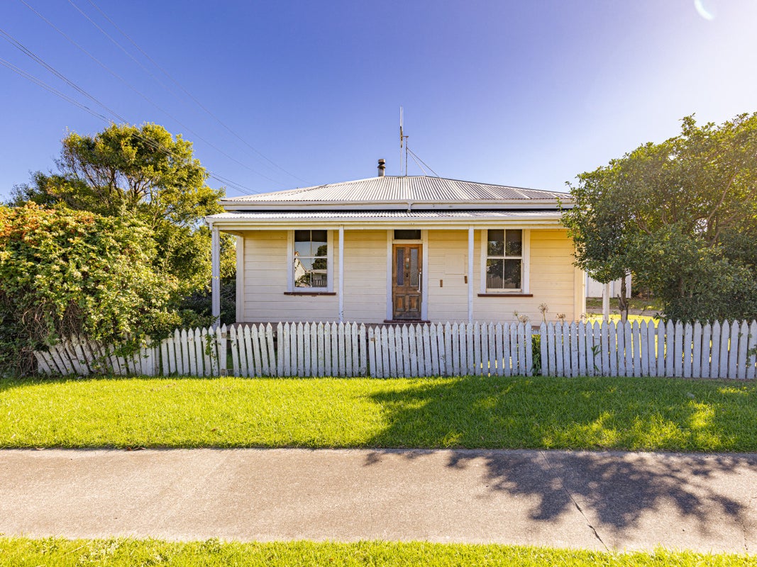 43 Mosston Road, Castlecliff, Whanganui - Carousel 1