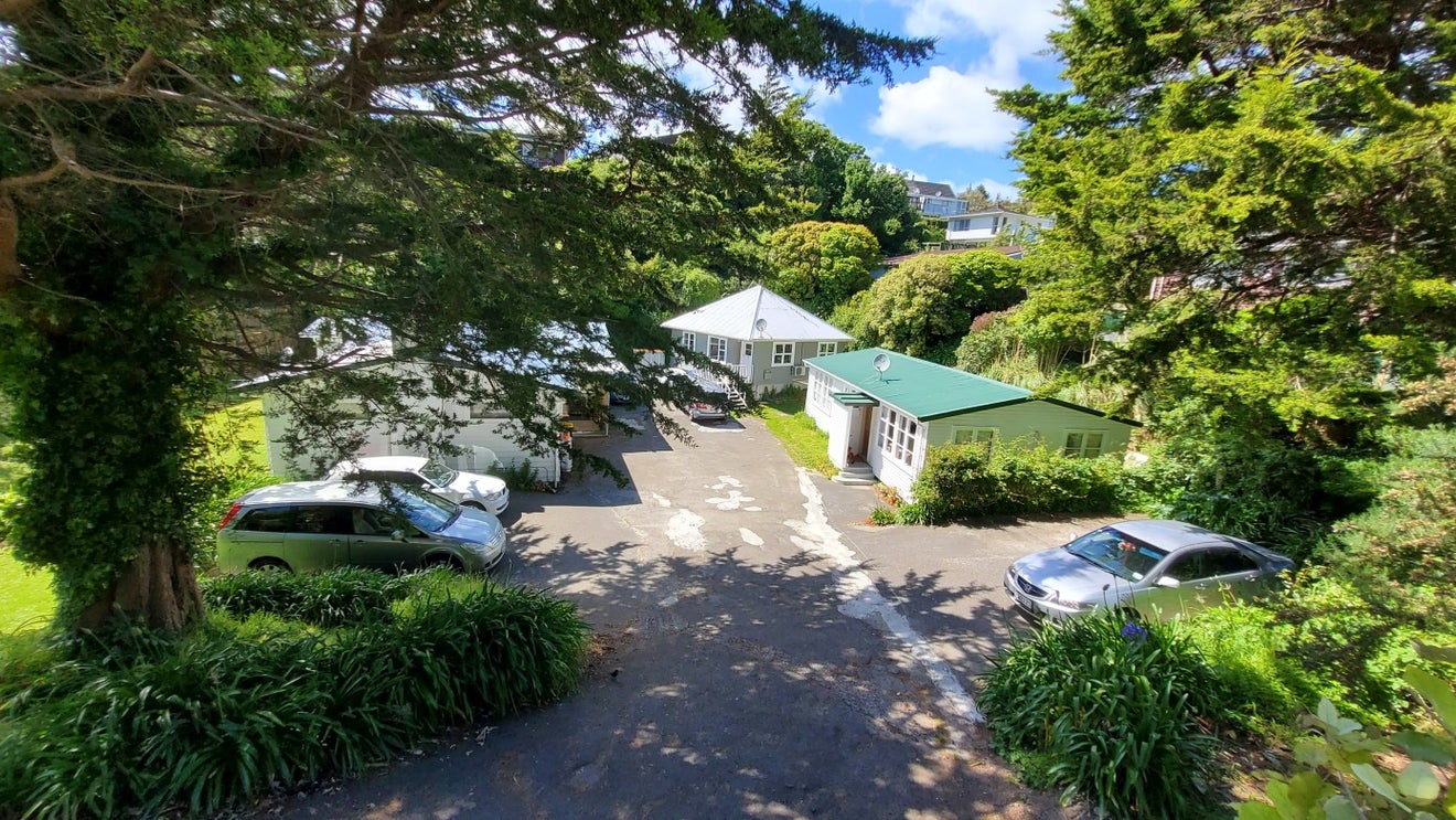 78 Middleton Road, Churton Park, Wellington - Carousel 1