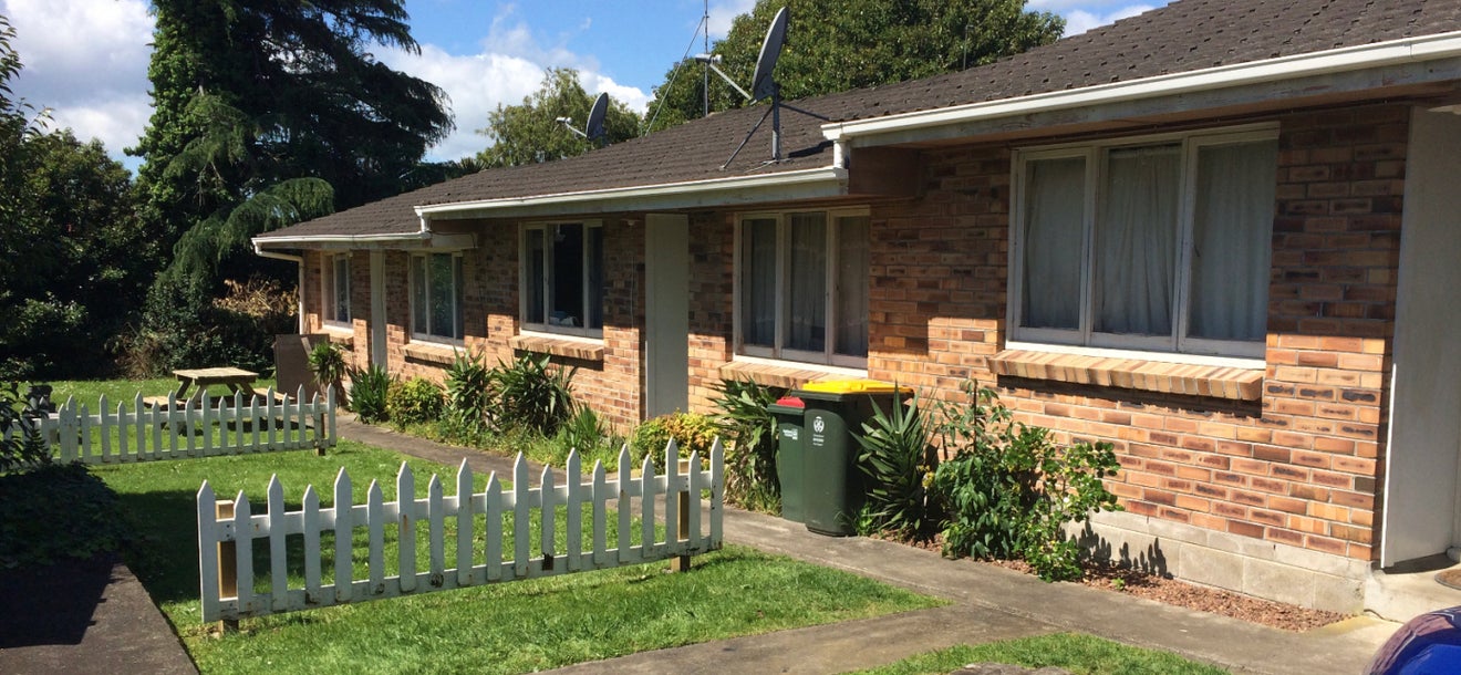57A Russell Road, Manurewa, Auckland - Carousel 1