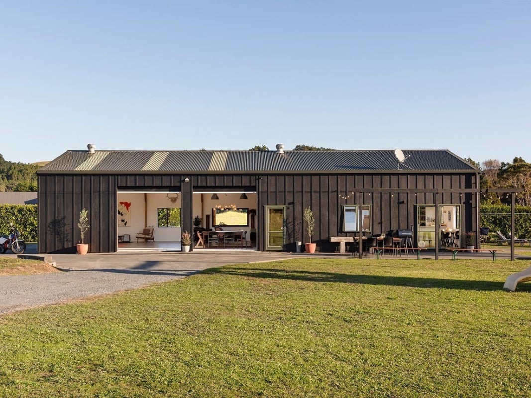 245A Muriwai Valley Rd, Muriwai Valley - Carousel 1