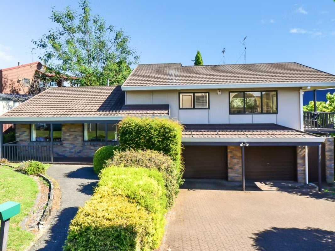 40 McMeekan Avenue, Chartwell, Hamilton - Carousel 1