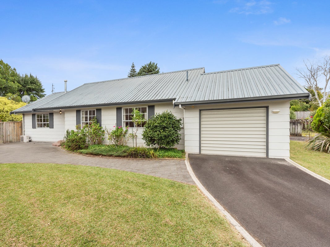 9 Sandford Place, Chartwell, Hamilton - Carousel 1