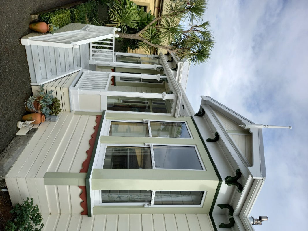 44 Derwent Street, Island Bay, Wellington - Carousel 1