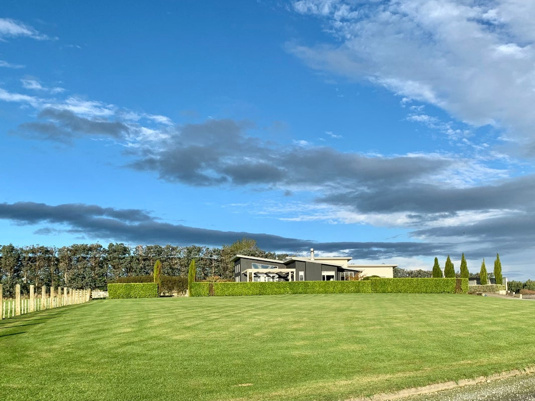 203C Mcivor Road, Anderson Park - Carousel 1