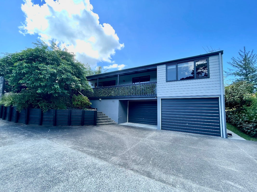 2/22 Glendene Avenue, Glendene, Auckland - Carousel 1