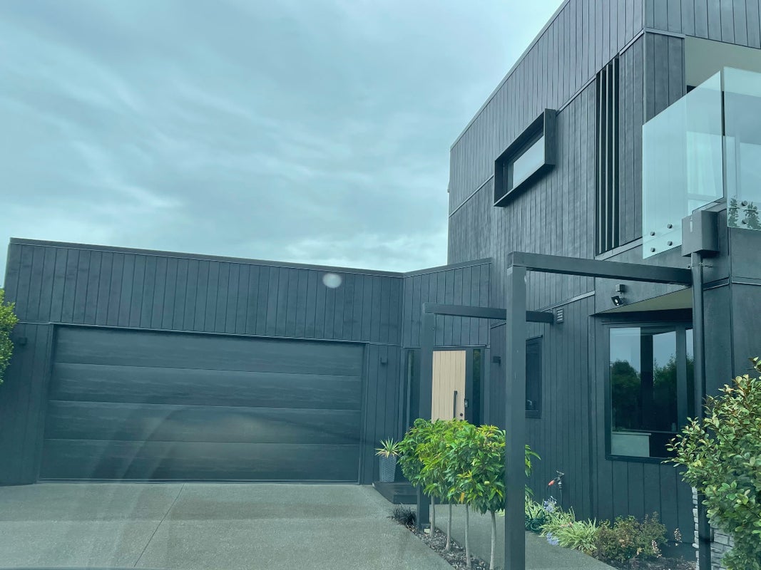 1 Croftfield Place, Westmorland, Christchurch - Carousel 1