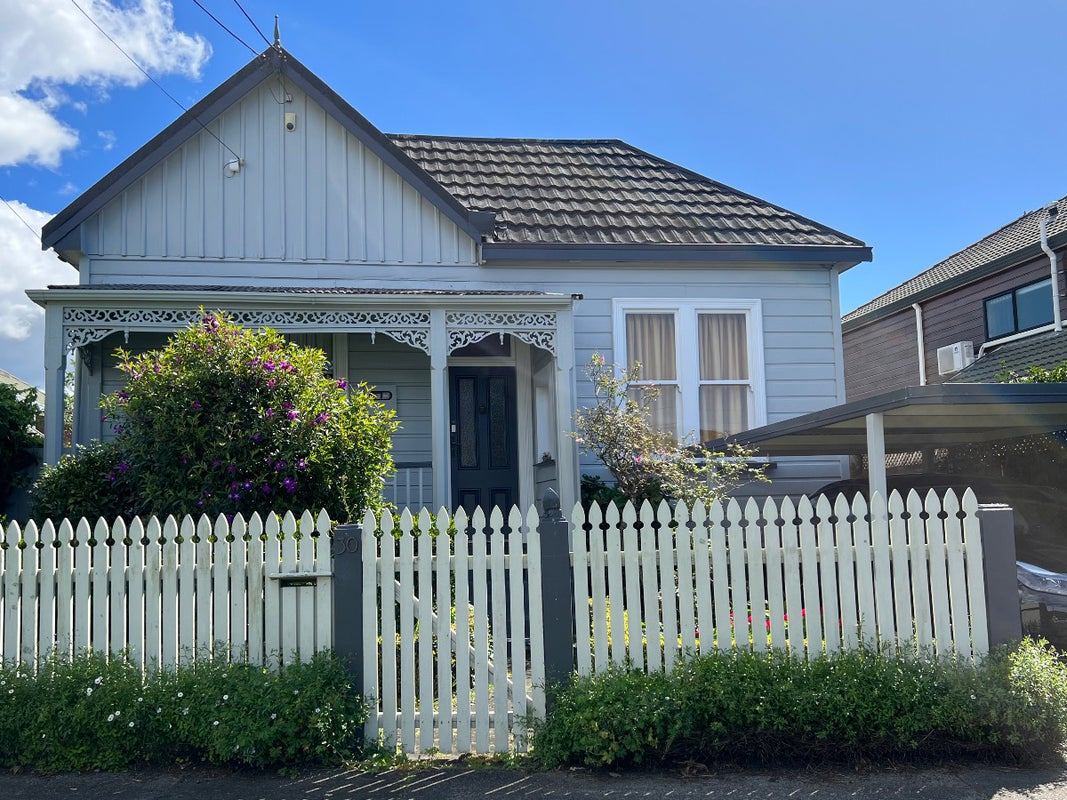 30 Cornwall Park Avenue, Epsom, Auckland - Carousel 1