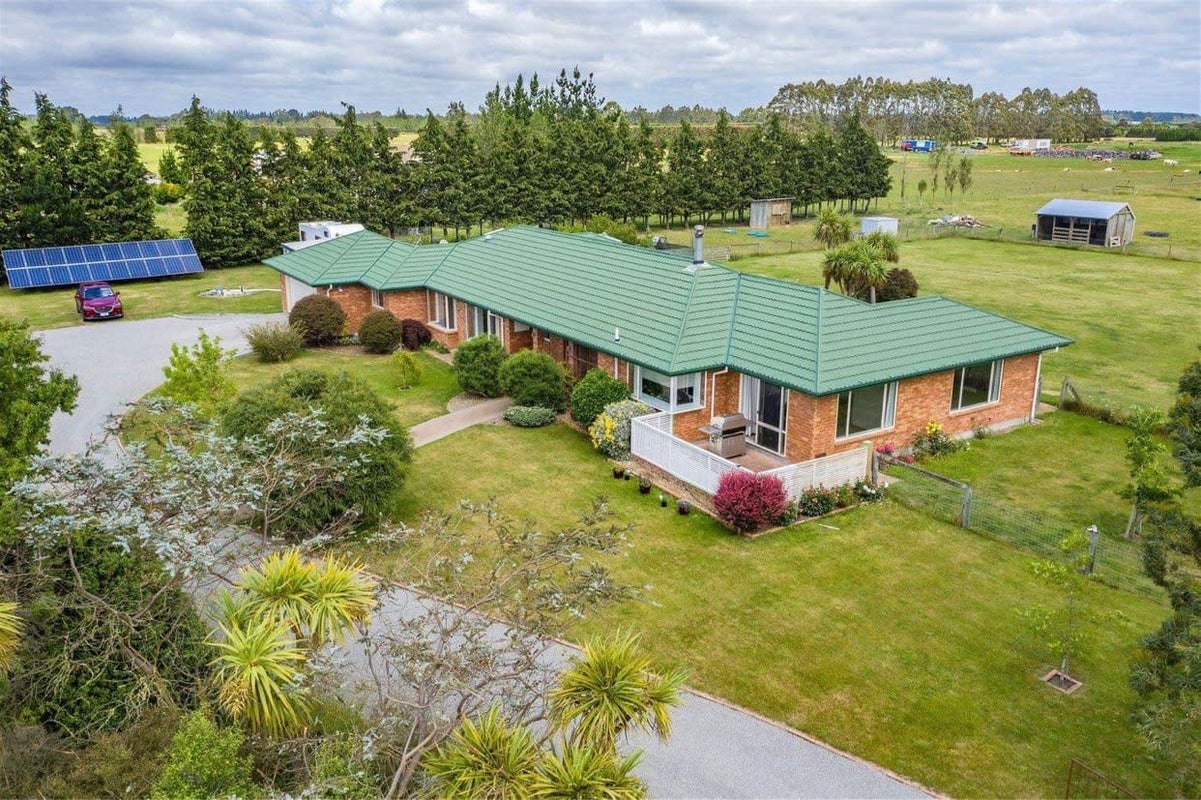 2243 Tram Road, West Eyreton, Rangiora - Carousel 1