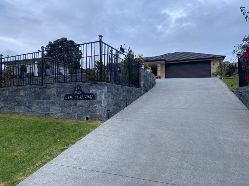 18 Briden Drive, Tikipunga, Whangarei - Carousel 1