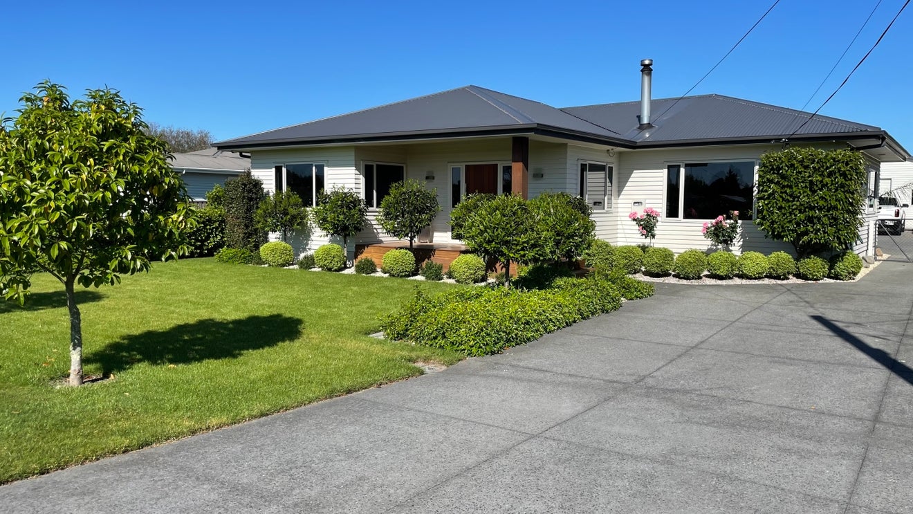 49 Napier Street, Jervoistown, Napier - Carousel 1