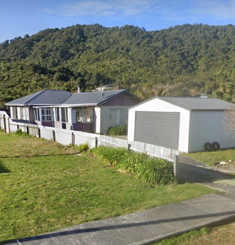 119 Ward Street, Cobden, Greymouth - Carousel 1