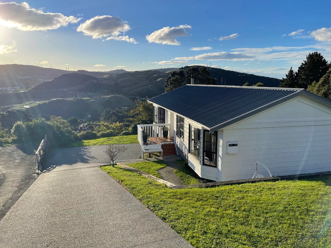 5 Caroni Way, Grenada Village, Wellington - Carousel 1