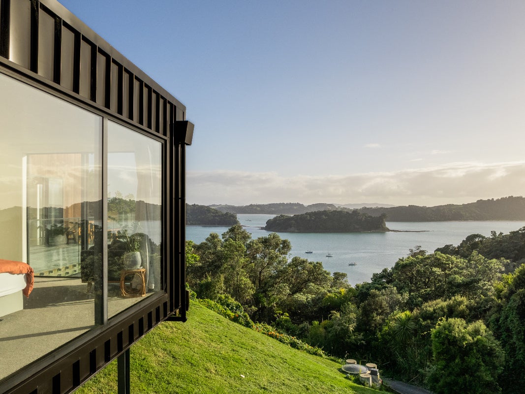 18 Barr Road, Mahurangi West, Warkworth - Carousel 1