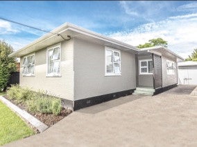 27 Lewis Avenue, Aramoho, Whanganui - Carousel 1