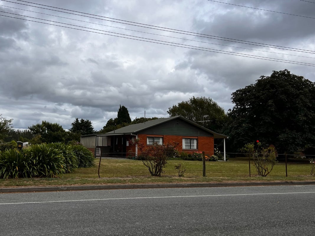 32 Battys Road, Yelverton, Blenheim - Carousel 1