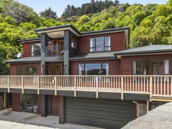 43A Cleary Street, Waterloo, Lower Hutt - Carousel 1