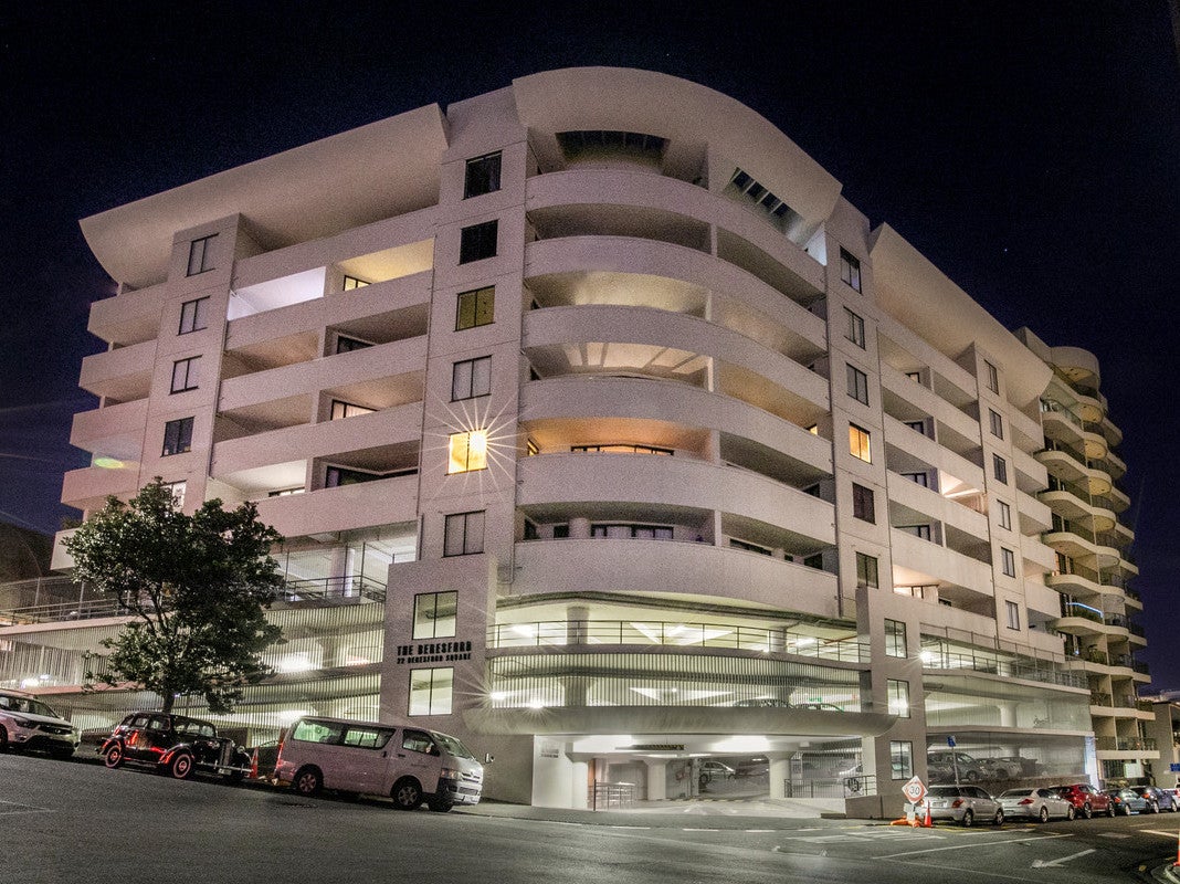 8H/22 Beresford Square, Auckland Central, Auckland - Carousel 1
