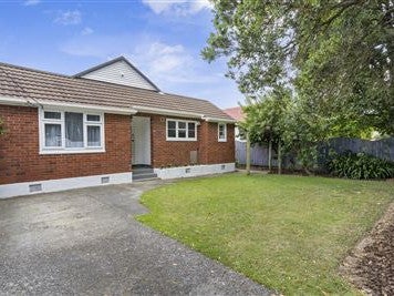 1/7 Bauchop Road, Waterloo, Lower Hutt - Carousel 1