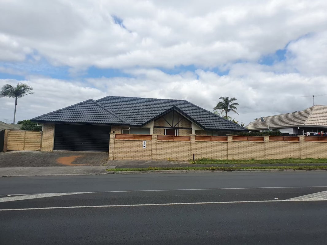 3 Stratford Road, Manurewa, Auckland - Carousel 1