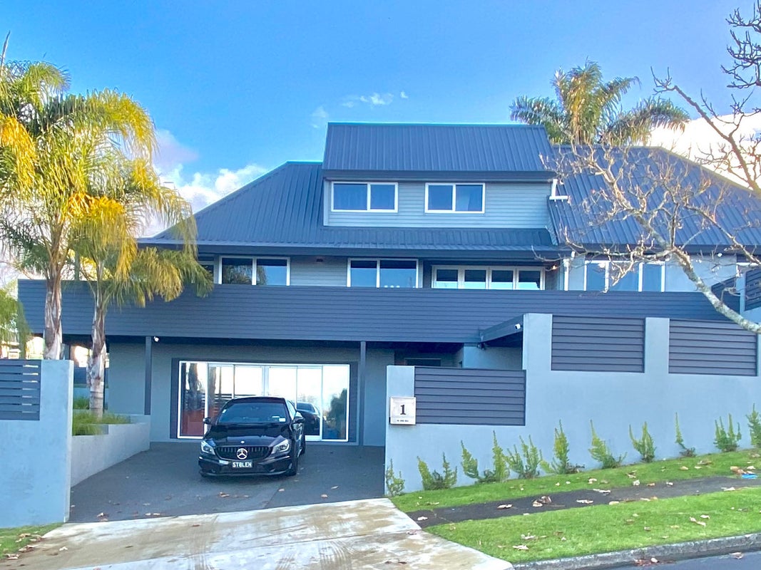 1 Horoeka Court, Pukete, Hamilton - Carousel 1