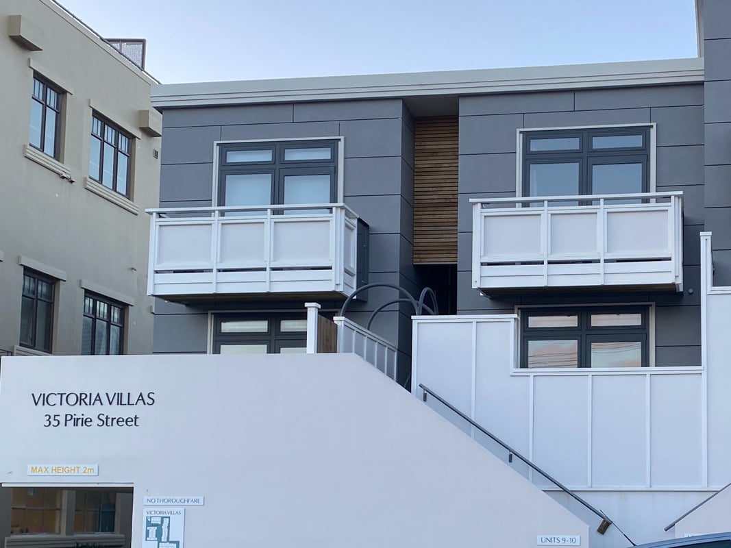 3/35 Pirie Street, Mount Victoria, Wellington - Carousel 1