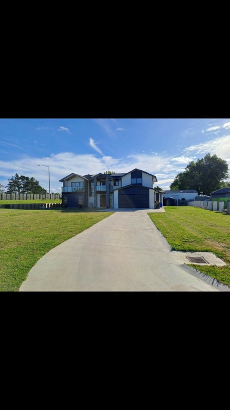8 Anda Place, Karaka, Papakura - Carousel 1
