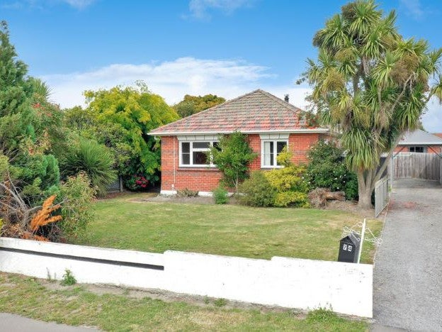74 Princes Street, Netherby, Ashburton - Carousel 1