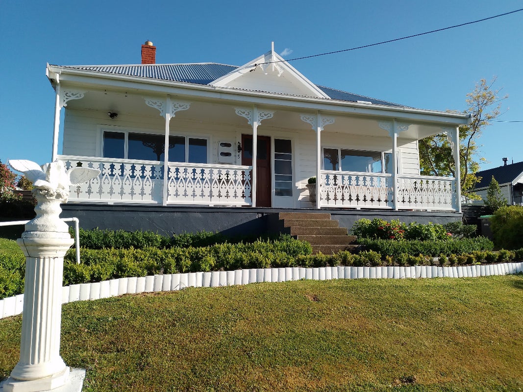 5 Lough Street, West End, Timaru - Carousel 1