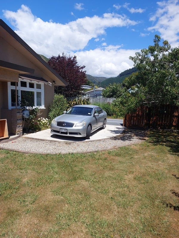 45 Brook Street, The Brook, Nelson - Carousel 1