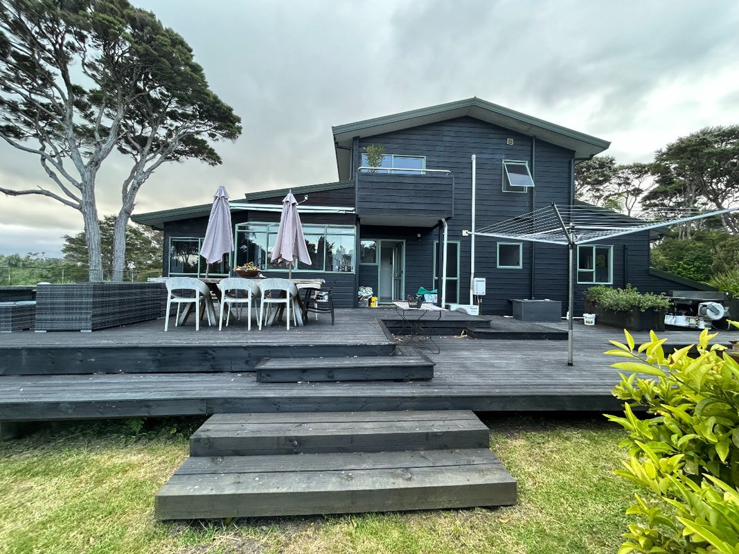 7 George Street, Mahurangi East, Warkworth - Carousel 1
