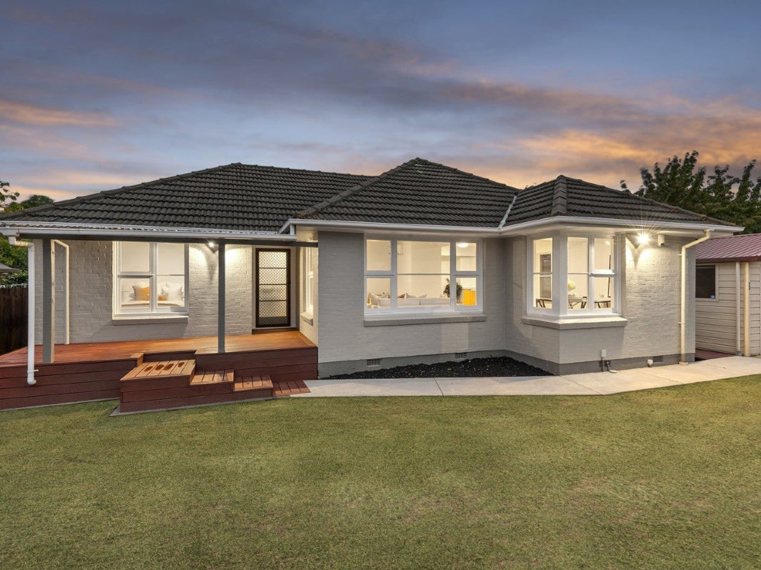212 Condell Avenue, Papanui, Christchurch - Carousel 1