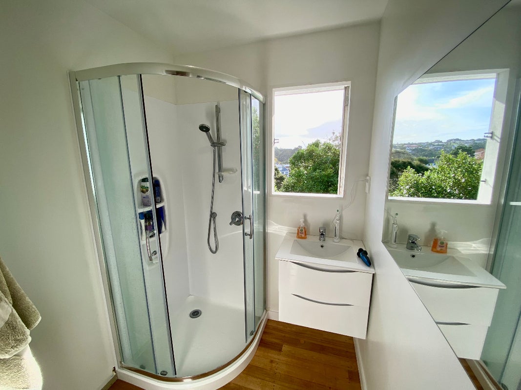 1/20 Woodside Avenue, Northcote, Auckland - Carousel 1
