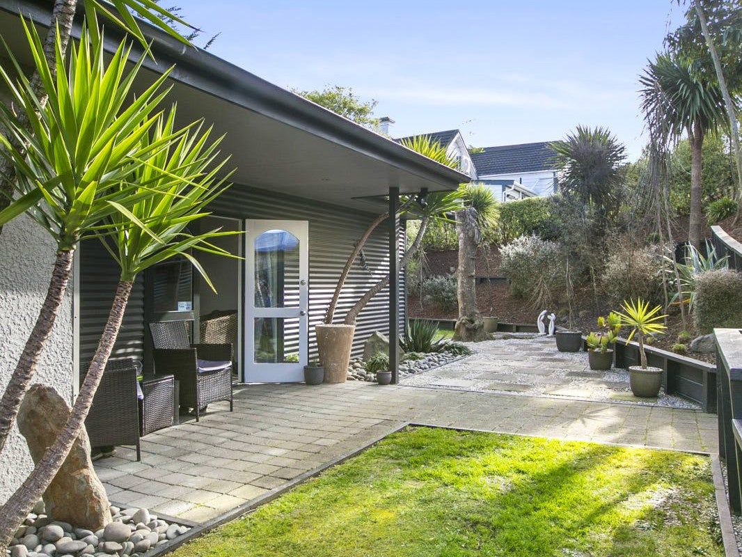 61 Lawrence Street, Mornington, Dunedin - Carousel 1