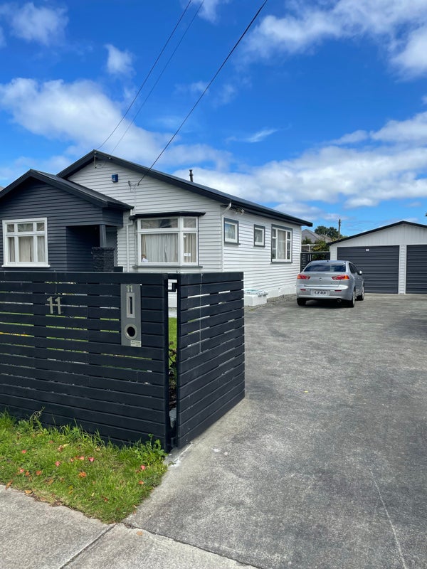 11 Fuller Grove, Woburn, Lower Hutt - Carousel 1