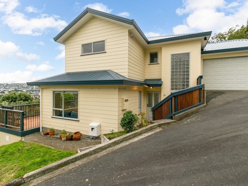 1/83 Townsend Road, Miramar, Wellington - Carousel 1