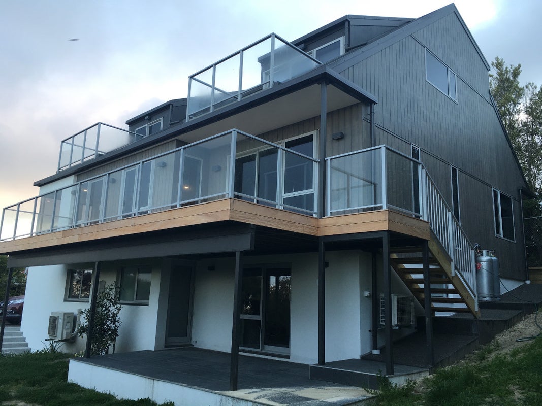 214A Mount Pleasant Road, Mount Pleasant, Christchurch - Carousel 1