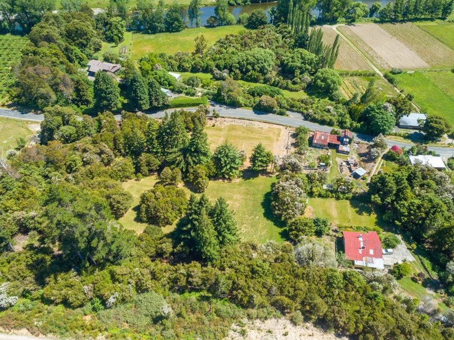 795 Motueka Valley Highway, Motueka - Carousel 1