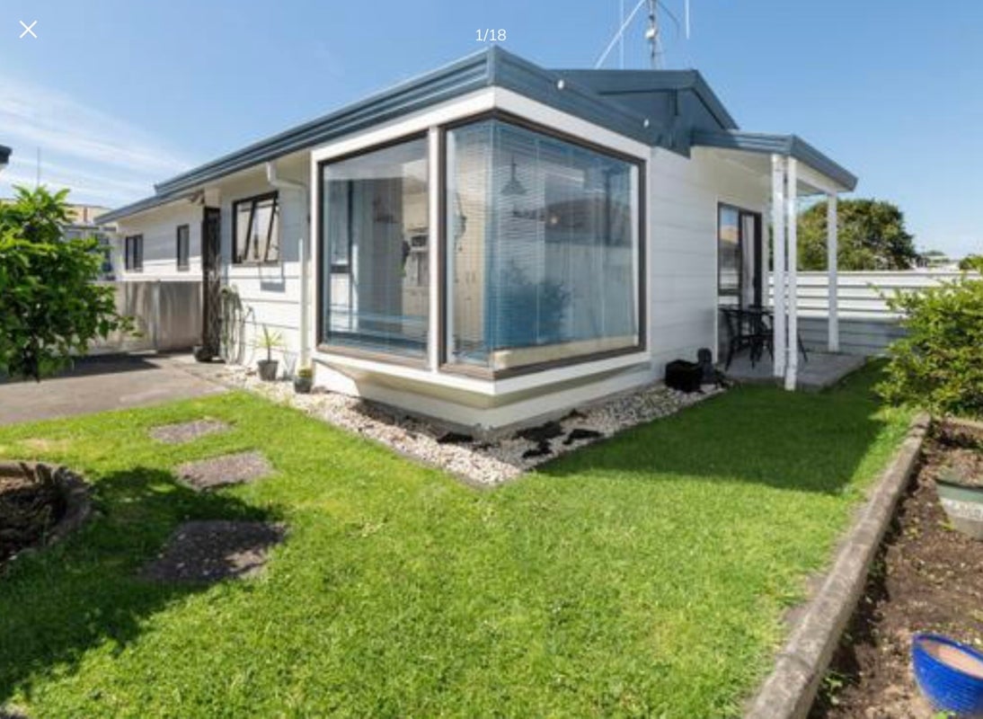25B Hayes Avenue, Gate Pa, Tauranga - Carousel 1