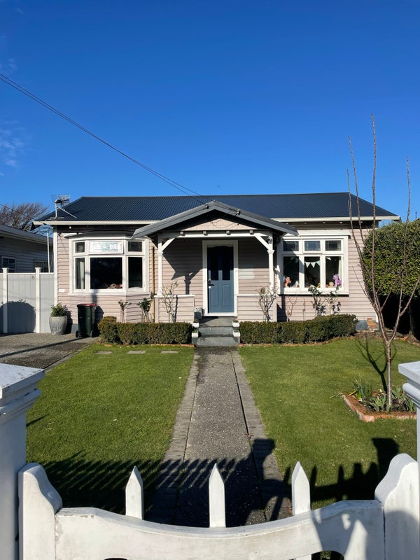 39 Ropata Crescent, Boulcott, Lower Hutt - Carousel 1