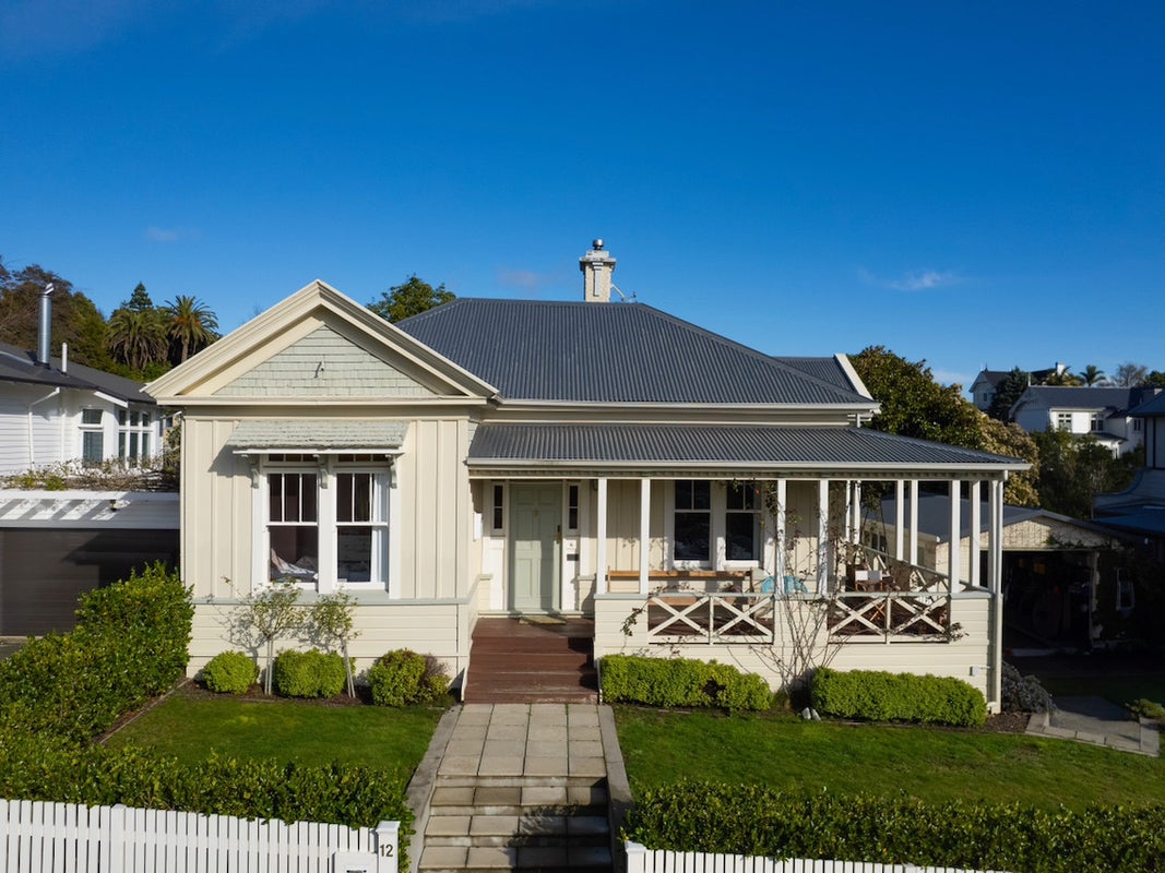 12 Richmond Avenue, Nelson South, Nelson - Carousel 1